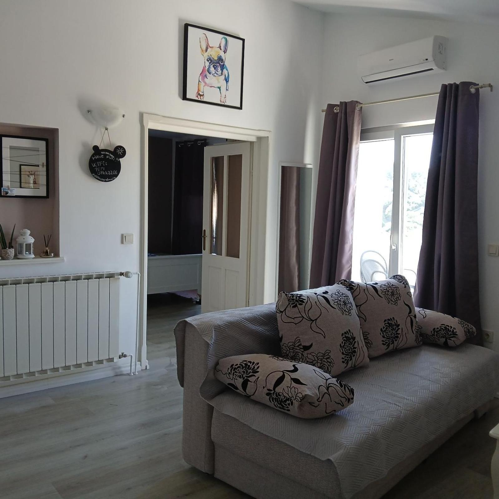 Riviera Rooms And Apartments Palit Екстериор снимка